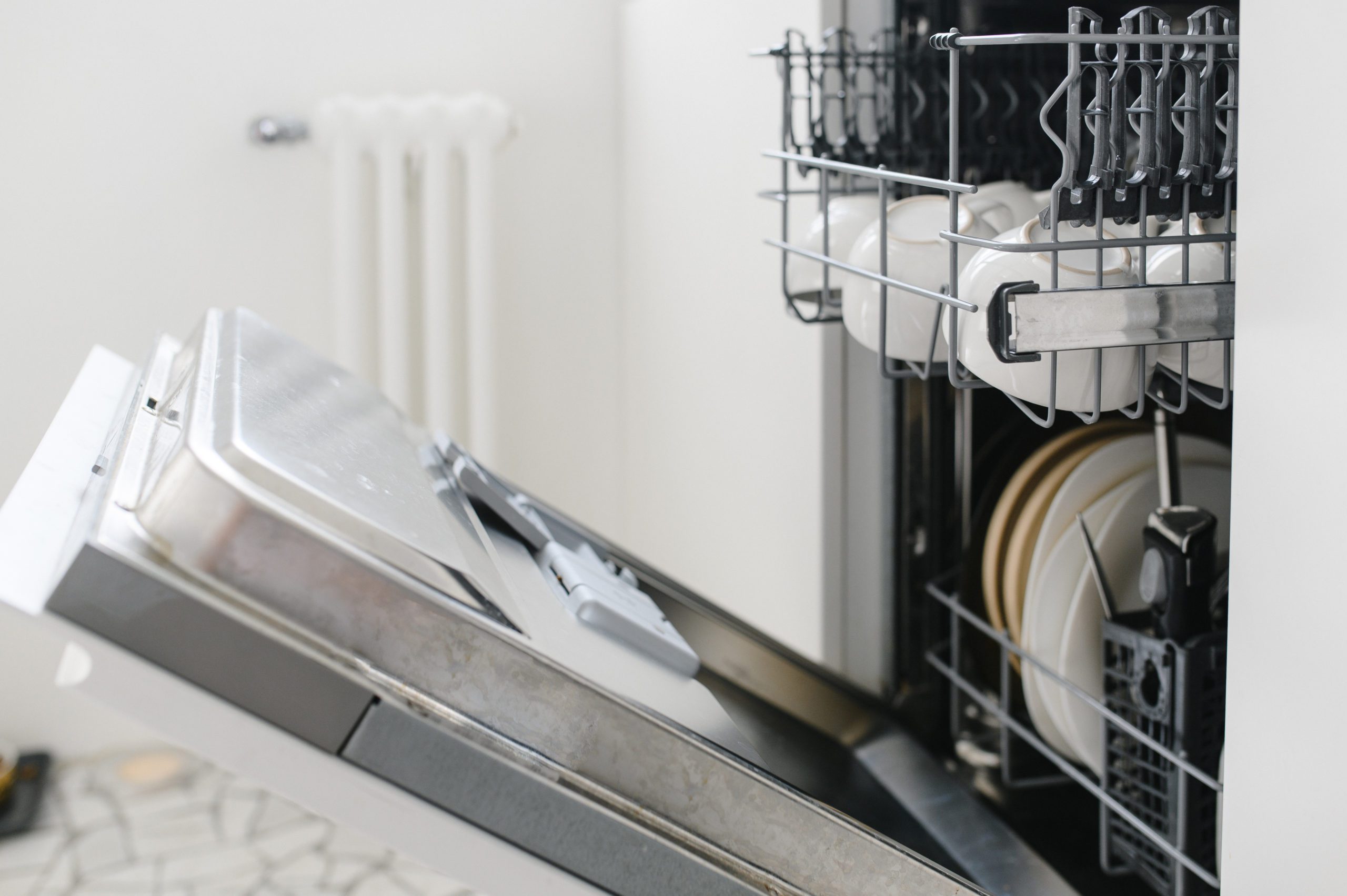 7 Signs Your Dishwasher Needs Repairs in Melbourne
